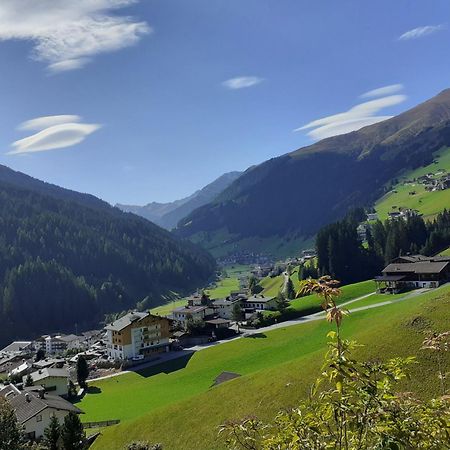 Haus Ausblick Lägenhet Tux Exteriör bild