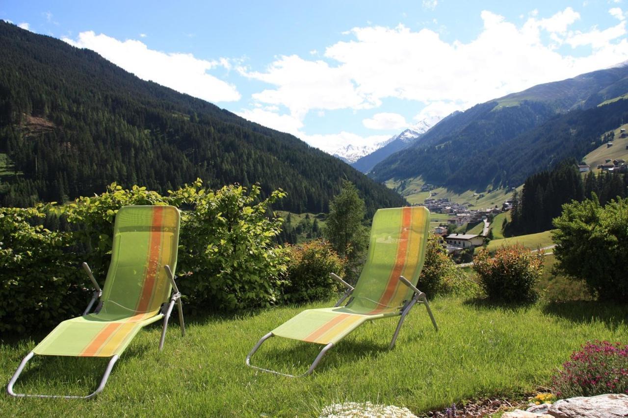 Haus Ausblick Lägenhet Tux Exteriör bild