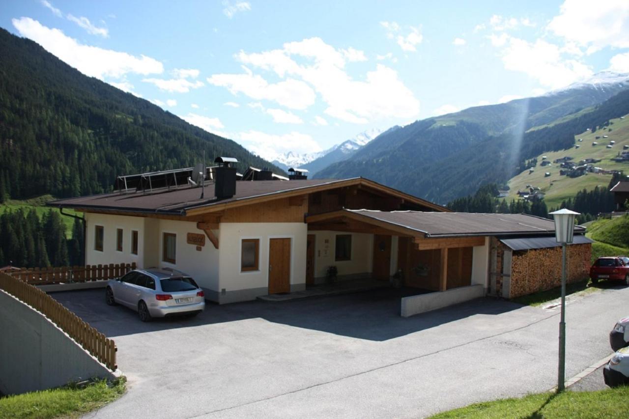 Haus Ausblick Lägenhet Tux Exteriör bild