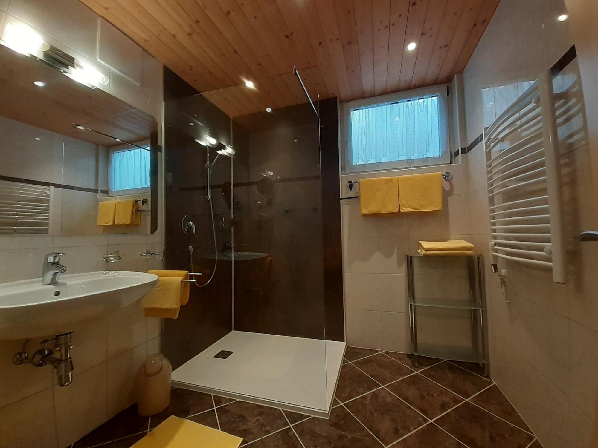 Haus Ausblick Lägenhet Tux Exteriör bild